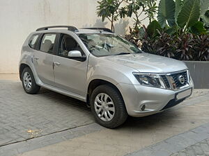 Second Hand Nissan Terrano XL (P) in Mumbai