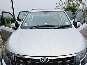 Second Hand Mahindra XUV500 W11 Opt in Pune