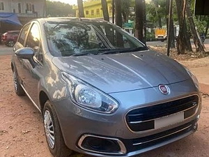 Second Hand Fiat Punto Dynamic Multijet 1.3 90 hp in Ahmedabad