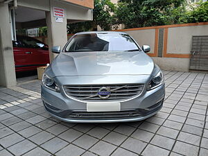 Second Hand Volvo S60 Summum D5 in Pune