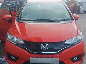 Second Hand Honda Jazz V Diesel in Pune