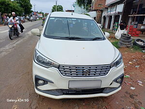 Second Hand Maruti Suzuki Ertiga VXi in Lucknow