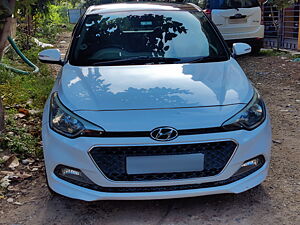 Second Hand Hyundai Elite i20 Sportz 1.4 CRDI [2016-2017] in Bangalore