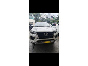 Second Hand Toyota Fortuner 4X4 MT 2.8 Diesel in Hyderabad