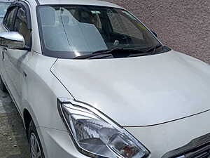 Second Hand Maruti Suzuki DZire VXi in Dehradun