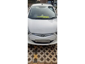 Second Hand Hyundai Eon Era + in Delhi