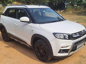 Second Hand Maruti Suzuki Vitara Brezza LXi in Ranga Reddy