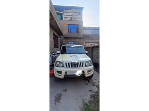 Second Hand Mahindra Scorpio SLE BS-IV in Kargil