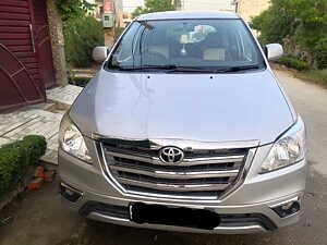 Second Hand Toyota Innova 2.5 G 7 STR BS-IV in Amritsar