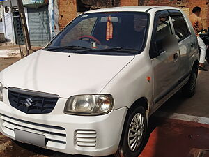 Second Hand Maruti Suzuki Alto LXi BS-III in Gwalior