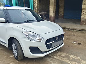 Second Hand Maruti Suzuki Swift VXi AMT [2018-2019] in Mainpuri