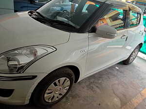 Second Hand Maruti Suzuki Swift VXi in Bangalore