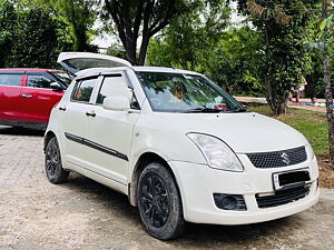 Second Hand Maruti Suzuki Swift LXi 1.2 BS-IV in Delhi