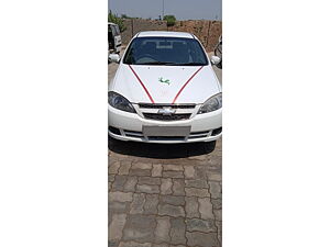 Second Hand Chevrolet Optra LS 1.6 in Ahmedabad