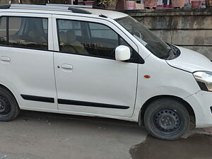 Second Hand Maruti Suzuki Wagon R LXI in Bharuch