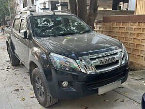 Second Hand Isuzu D-Max V-Cross 4x4 in Hyderabad