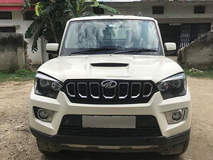 Second Hand Mahindra Scorpio S7 in Deoria