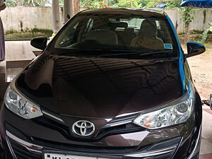 Second Hand Toyota Yaris J CVT in Chengannur