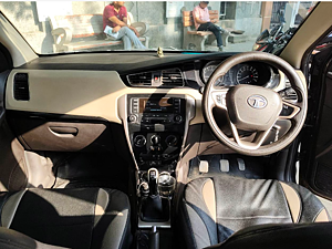 Second Hand Tata Zest XMS Petrol in Hyderabad