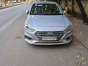 Second Hand हुंडई वरना sx 1.6 vtvt in भोपाल