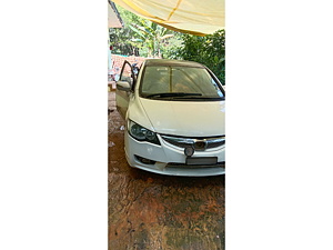 Second Hand Honda Civic 1.8V MT in Sullia