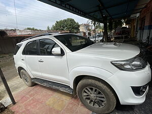 Second Hand Toyota Fortuner 3.0 4x2 MT in Alwar