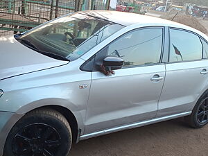 Second Hand Volkswagen Vento Highline Diesel in Jabalpur