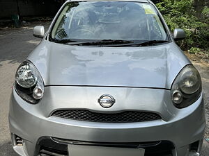 Second Hand Nissan Micra XV in Delhi