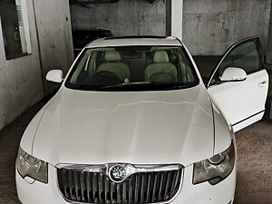 Second Hand Skoda Superb Elegance 1.8 TSI AT in Pune