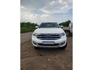 Second Hand Ford Endeavour Titanium Plus 2.0 4x4 AT in Ahmednagar