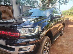 Second Hand Ford Endeavour Titanium Plus 2.2 4x2 AT in Hubli