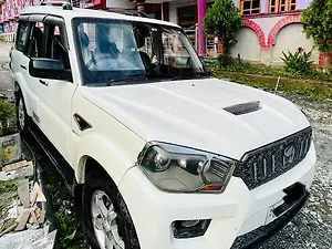 Second Hand महिंद्रा स्कॉर्पियो s10 in देहरादून