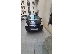 Second Hand Hyundai i10 Magna in Ahmedabad