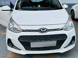 Second Hand हुंडई ग्रैंड i10  स्पोर्टज़ 1.1 crdi [2016-2017] in अहमदाबाद