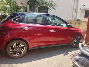 Second Hand Hyundai Elite i20 Asta (O) 1.5 MT Diesel Dual Tone in Chennai