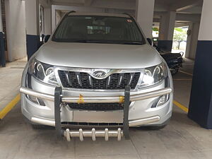 Second Hand Mahindra XUV500 W10 AWD in Vizianagaram