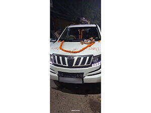 Second Hand Mahindra XUV500 W8 in Gaya