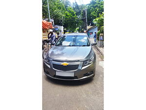 Second Hand Chevrolet Cruze LTZ in Kolkata