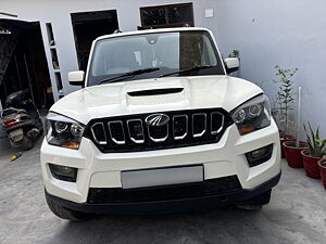 Second Hand Mahindra Scorpio S10 in Kotkapura