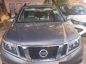 Second Hand Nissan Terrano XL (D) in Noida