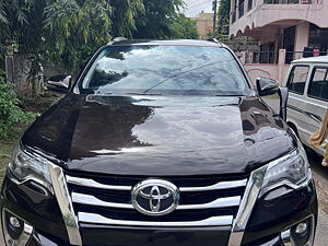 Second Hand Toyota Fortuner 2.8 4x4 MT in Hyderabad