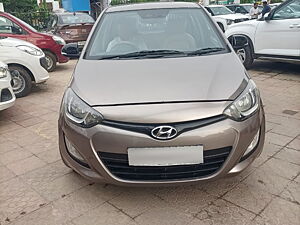 Second Hand Hyundai i20 Magna (O) 1.4 CRDI in Varanasi