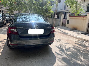 Second Hand Skoda Octavia 1.8 TSI L&K in Bangalore