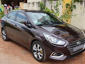 Second Hand Hyundai Verna Fluidic 1.6 VTVT SX Opt AT in Hyderabad