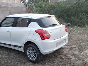 Second Hand Maruti Suzuki Swift ZXi in Sanand