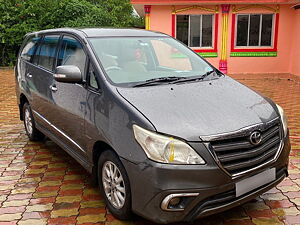 Second Hand Toyota Innova 2.5 VX 7 STR BS-IV in Silvassa