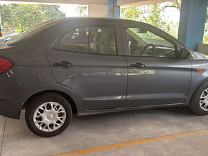 Second Hand फ़ोर्ड एस्पायर ट्रेंड 1.5 tdci in कोची