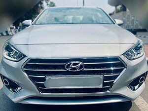 Second Hand Hyundai Verna SX (O) 1.6 VTVT AT in Delhi