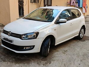 Second Hand Volkswagen Polo Highline1.2L (P) in Mumbai