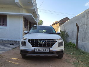 Second Hand Hyundai Venue S Plus 1.2 Petrol in Vadodara